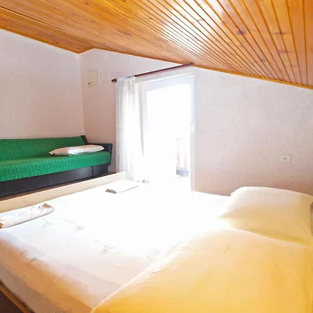 Antun 1238 Vendégház 3*