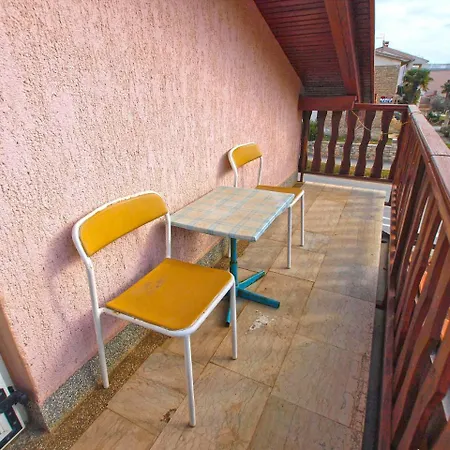 Antun 1238 Guest house 3*